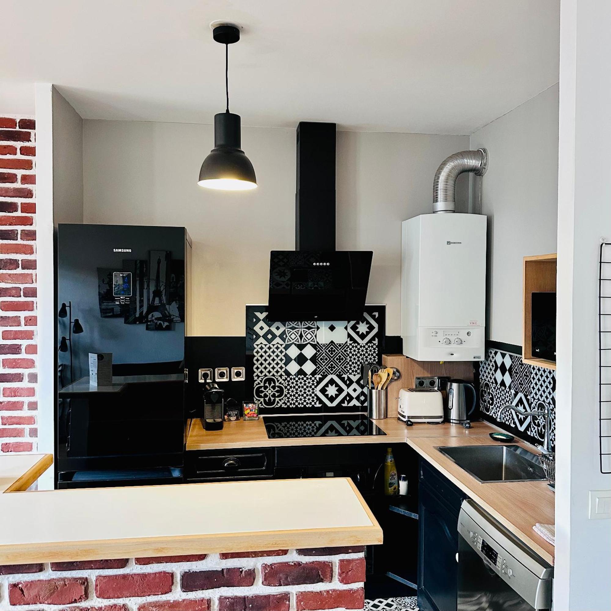 Cosy Apartment Carre Elysee เซร์ริส ภายนอก รูปภาพ