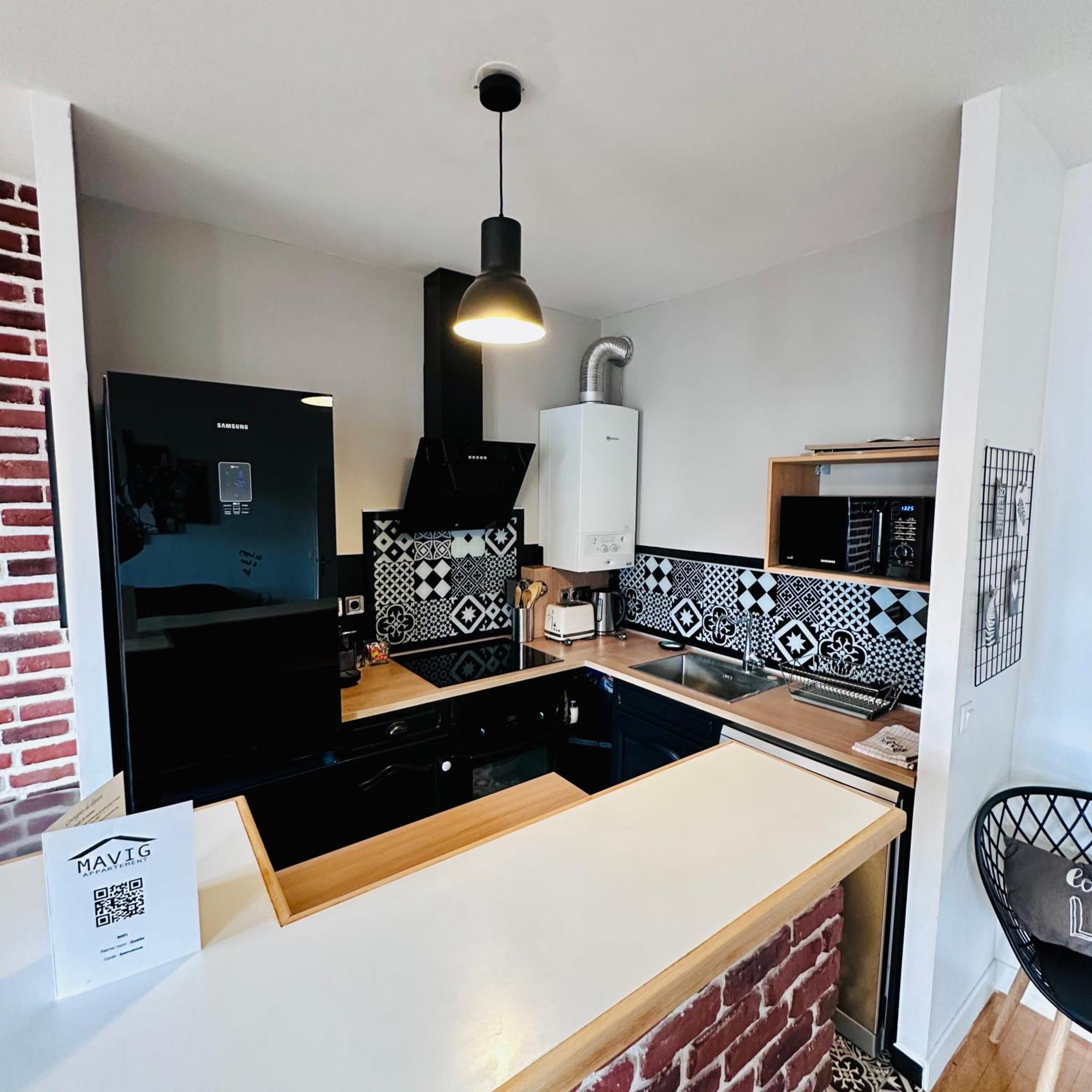 Cosy Apartment Carre Elysee เซร์ริส ภายนอก รูปภาพ